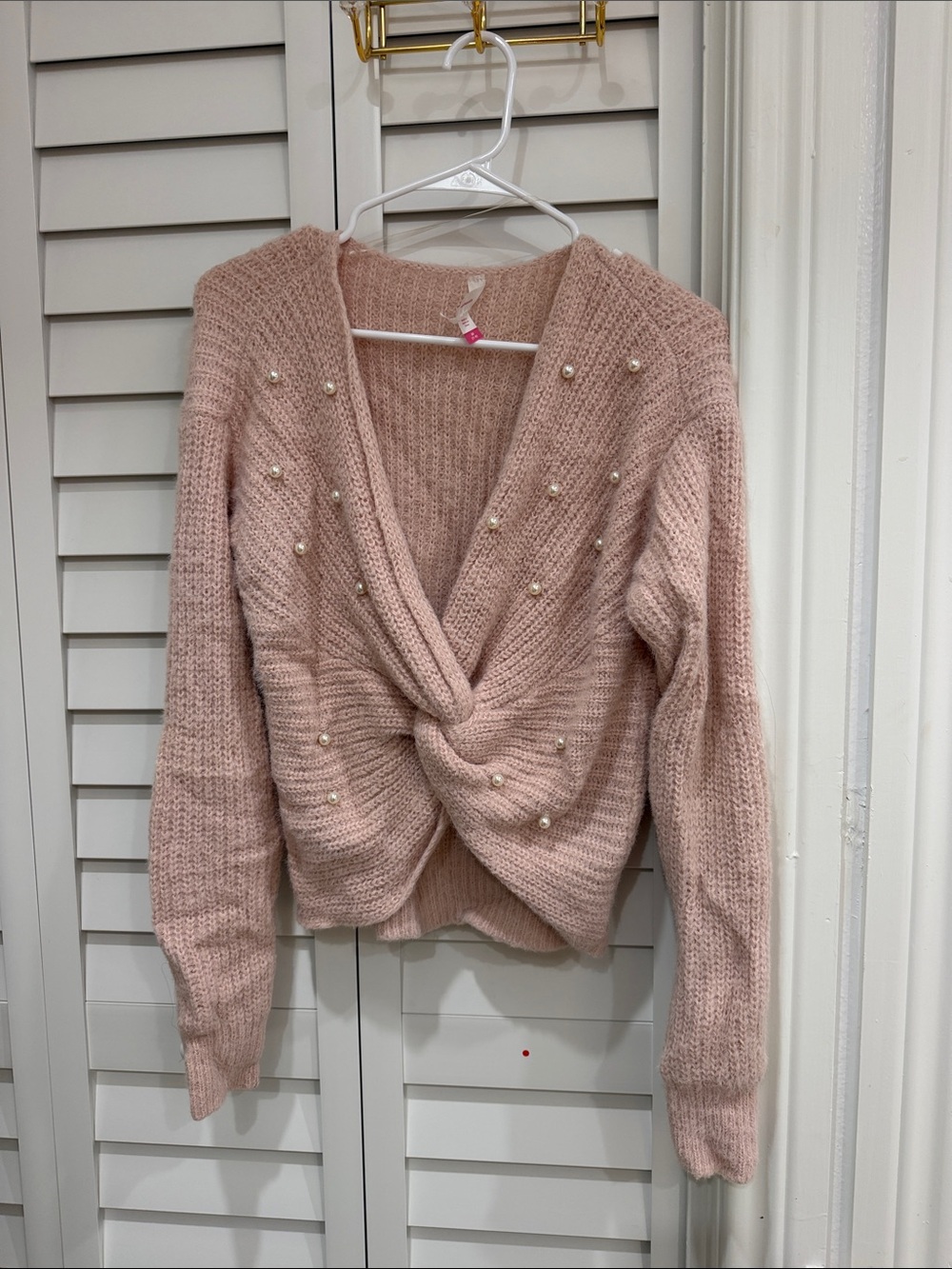 No Boundaries Blush Pink Pearl-Accent V-Neck Knot Sweater